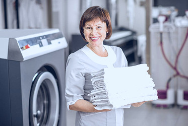 Commercial Laundry Service in Chicago, IL l Free Pickup & Delivery